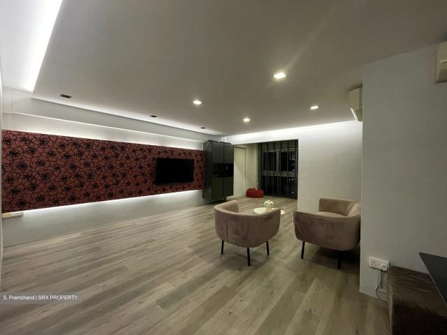 Detached House for rent in 23 North West