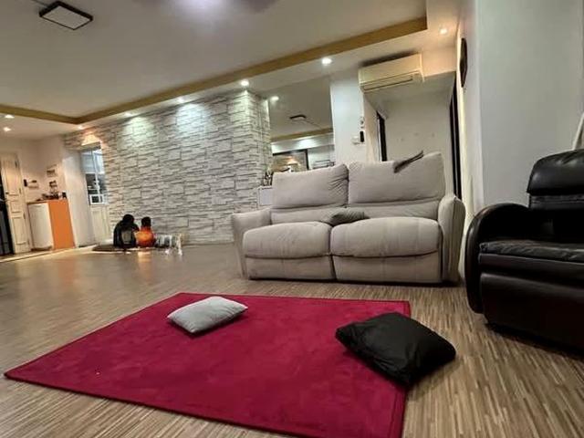 Detached House for sale