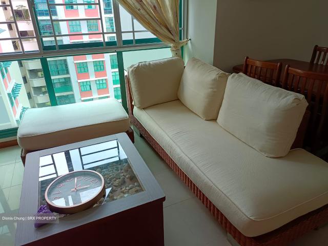 Detached House for rent in 23 North West