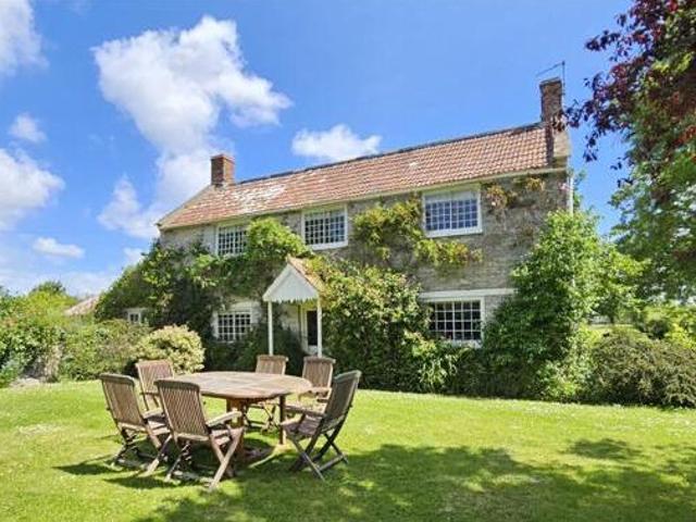 House for sale in Glastonbury, Somerset