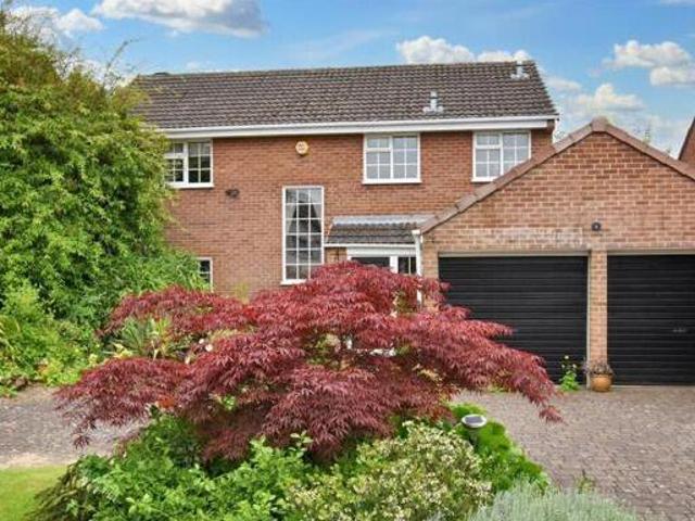 House for sale in East Midlands