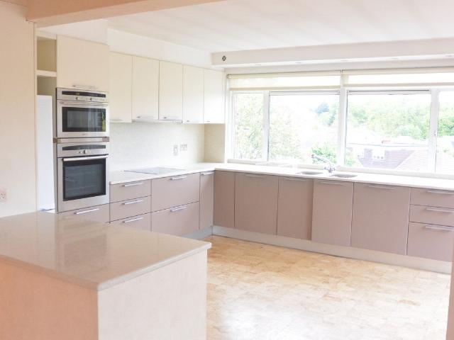 Apartment for rent in London Borough of Merton, Greater London
