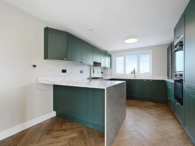 Apartment for rent in Brent Cross, Greater London