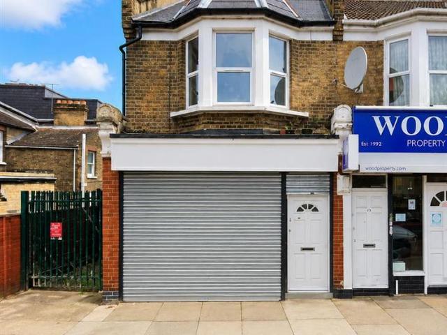 Apartment for rent in Greater London