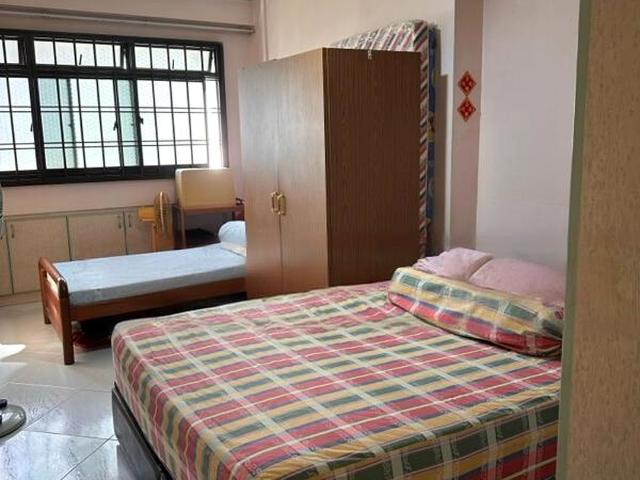 Detached House for sale in 23 North West