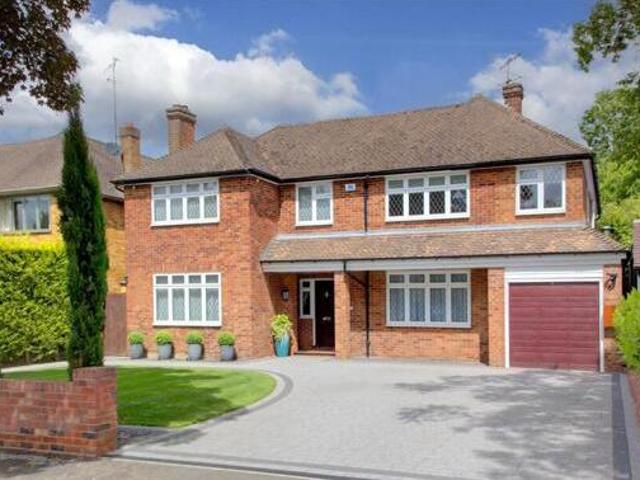 House for sale in Bushey, Hertsmere