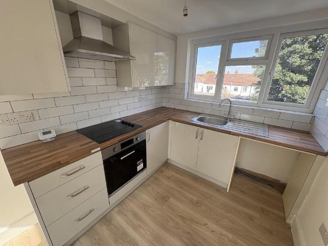 Apartment for rent in London Borough of Ealing, Greater London