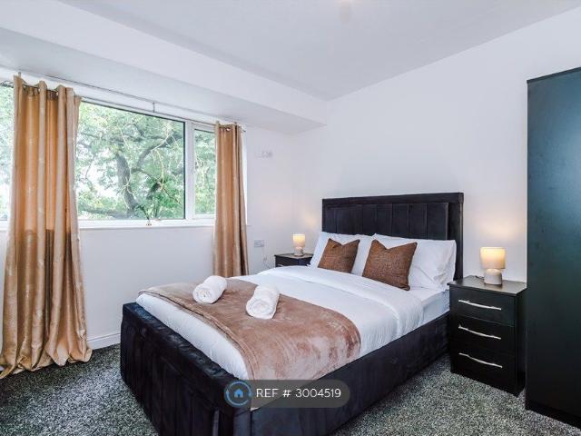 House for rent in Georgia, Greater Manchester
