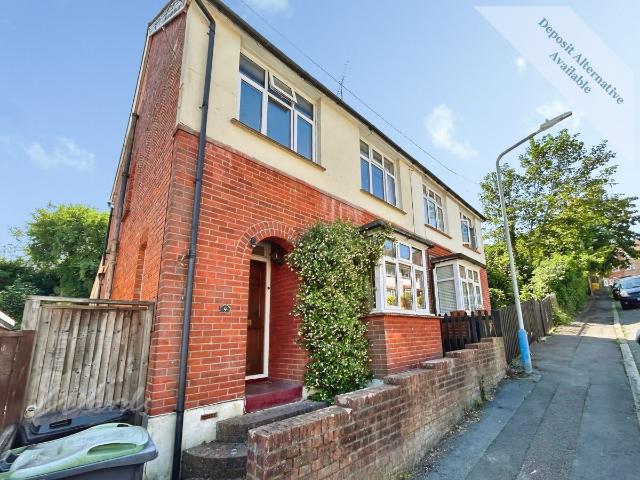House for rent in Brook Street, Bourne Vale