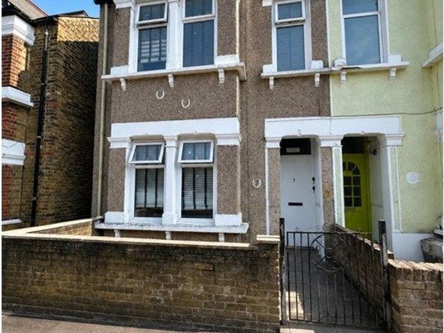 Apartment for rent in London Borough of Lewisham, Greater London