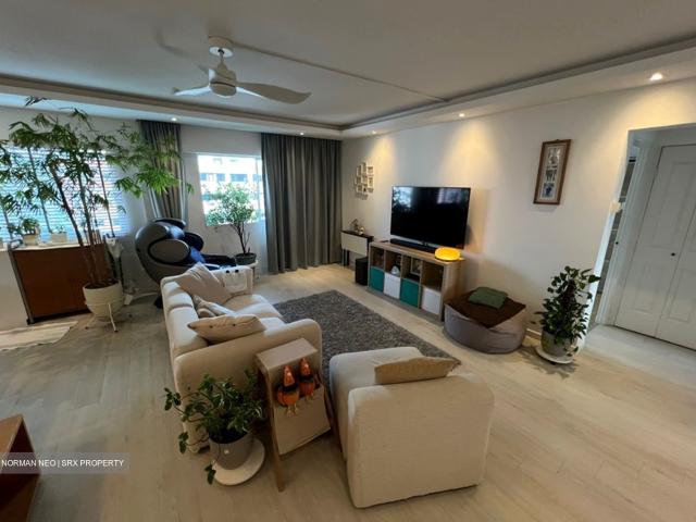 Detached House for sale in Woodlands, 25 Far North