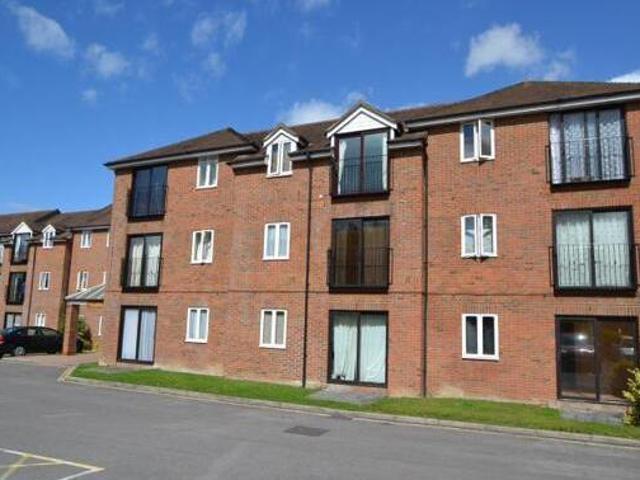 House for sale in Barton Stacey, Hampshire