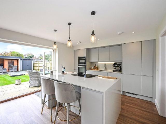 House for rent in Littlecote, West Sussex