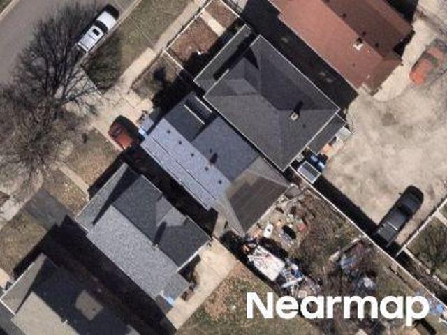 House for sale in Aurora, Illinois
