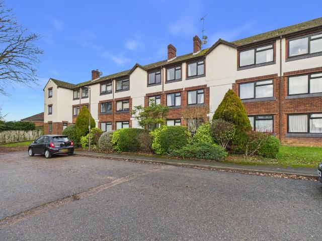 Apartment for rent in Amersham