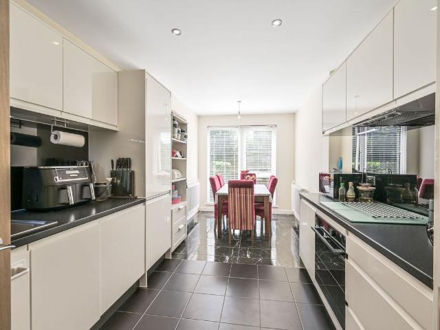 Apartment for rent in Golders Green, Greater London