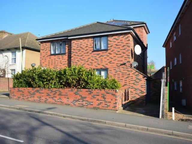 Apartment for rent in Barnehurst, Greater London