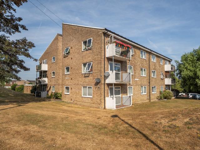 Apartment for rent in North Heath, Horsham