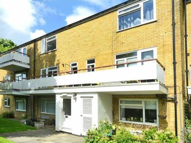 House for sale in Red Hill, Surrey
