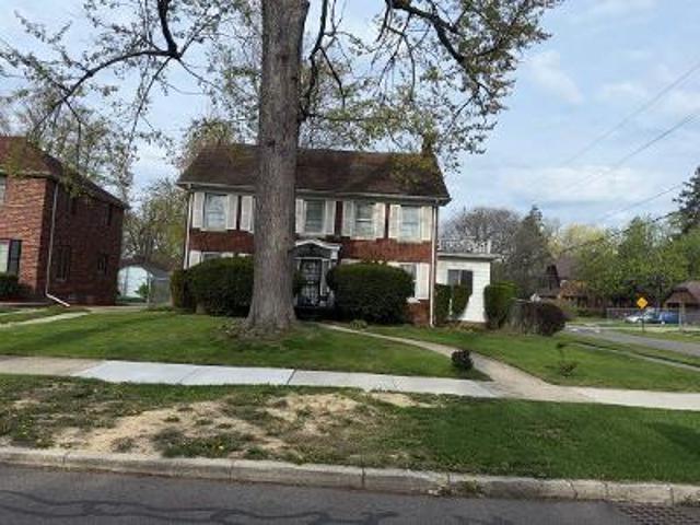 House for sale in Detroit