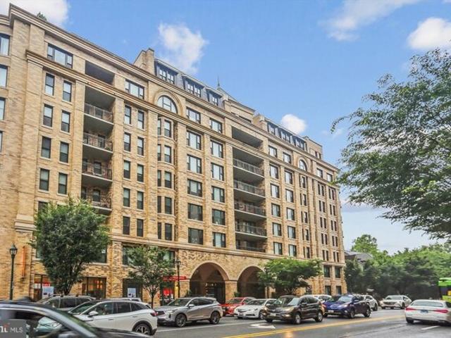 Condo for sale in Bethesda