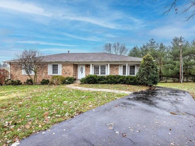 House for sale in Paris, Kentucky