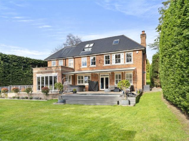 House for rent in Blackhills, Surrey