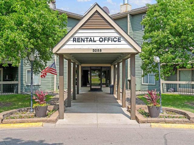 Apartment for rent in Eagan, Minnesota