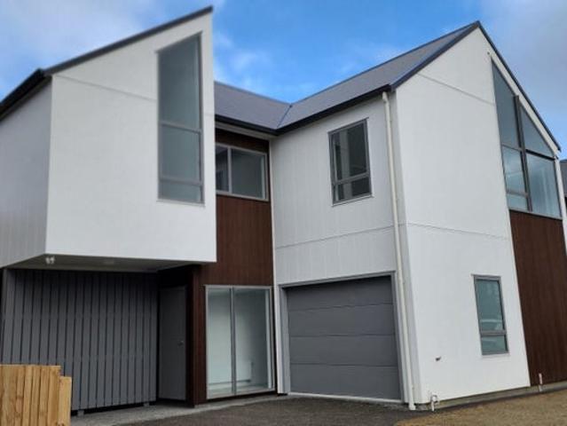 House for rent in Woodridge, Wellington