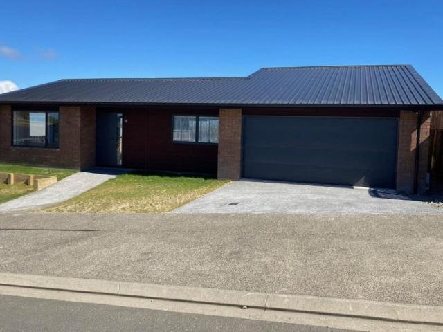 House for rent in Matata, Wellington