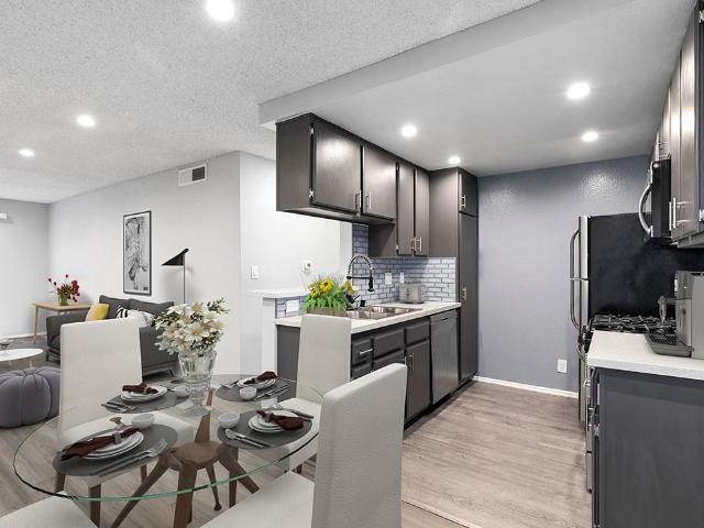 Apartment for rent in Greater Valley Glen Neighborhood Council District, Los Angeles