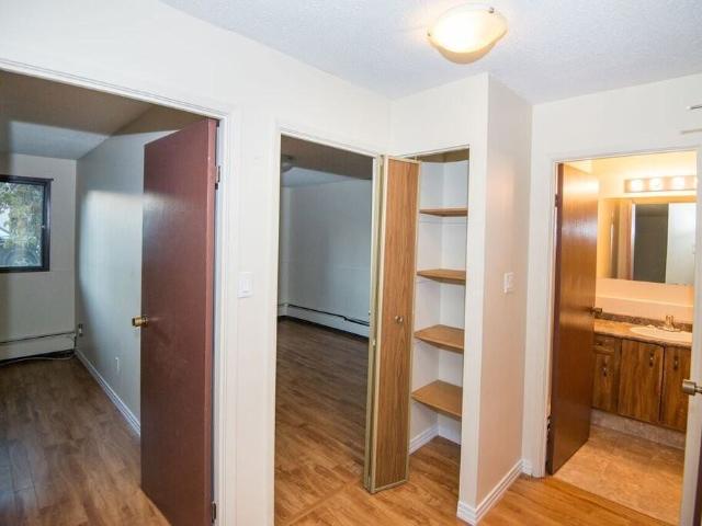 Apartment for rent in Wedgewood, Alberta