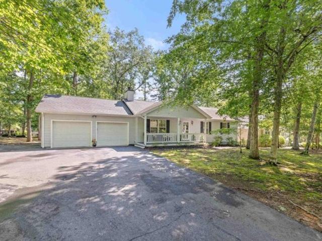 House for sale in Palmyra