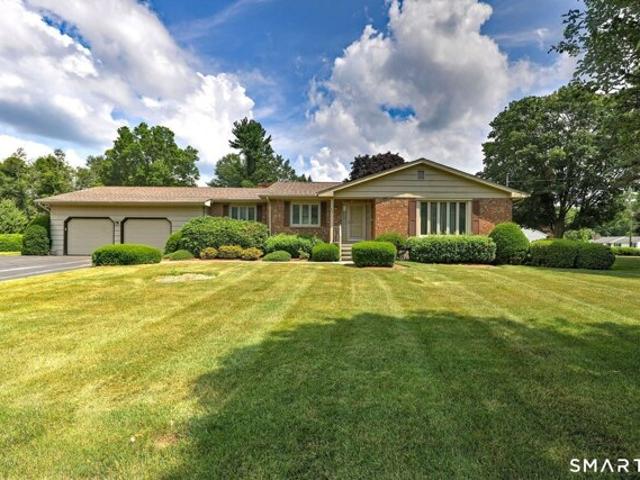 House for sale in Milford, Connecticut