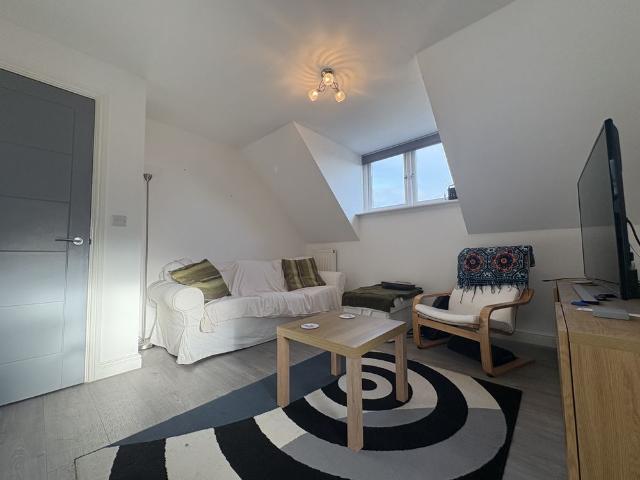 Apartment for rent in Falcon Lodge, Wales