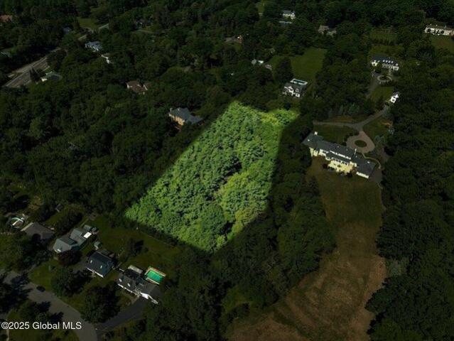 Land for sale in Colonie