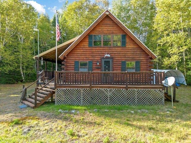 House for sale in Maine