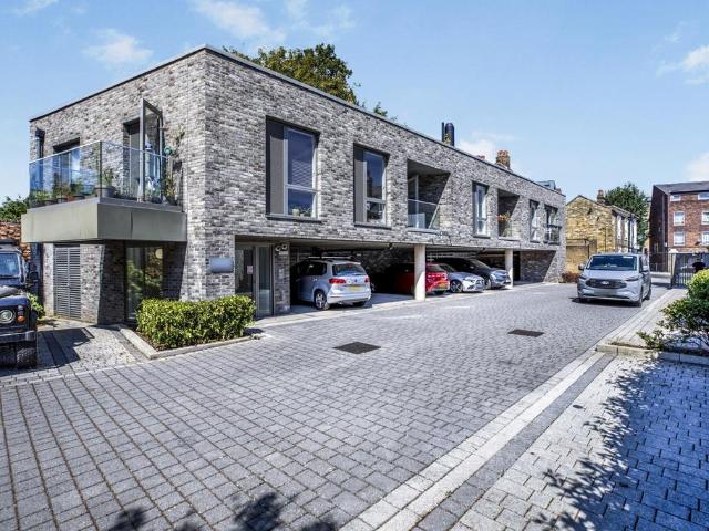 Apartment for rent in Peckham, Greater London