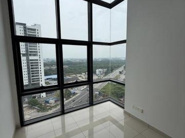 Serviced Residence for sale in Wellesley, Penang