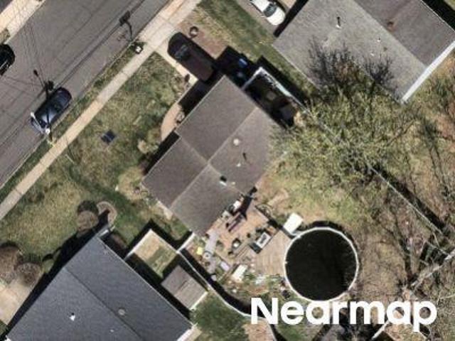 House for sale in Cliffwood, New Jersey