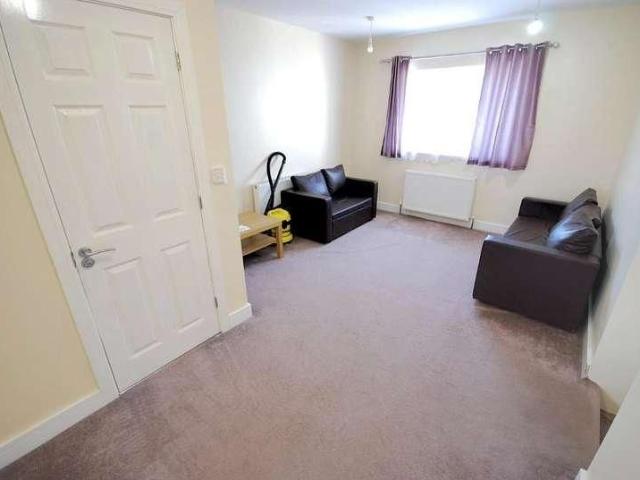 Apartment for rent in Alperton, Greater London