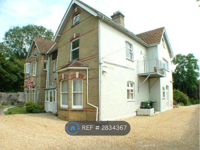 Apartment for rent in Northwood, Isle Of Wight