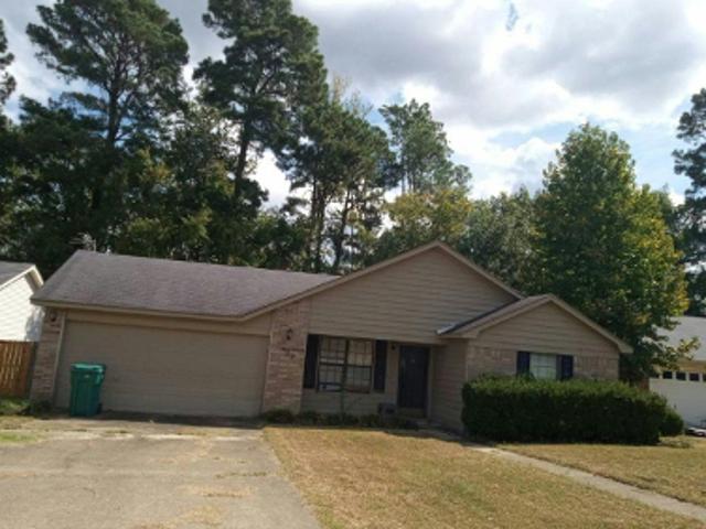 House for sale in Edgewood, Bryant