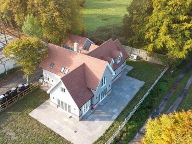 House for sale in Lyons, Greater London