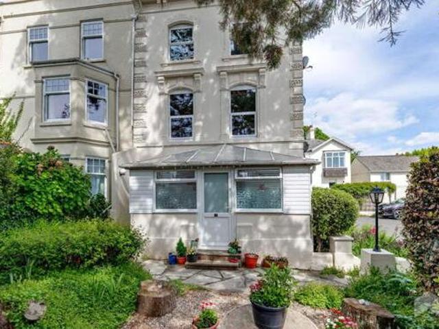 House for sale in Follaton, Strode