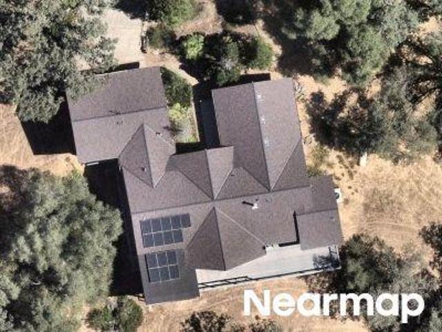 House for sale in Oakhurst, California