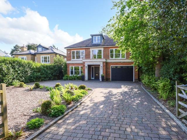 House for rent in Blackhills, Surrey