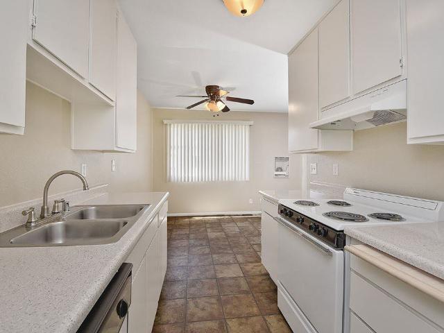 Apartment for rent in West Covina, California
