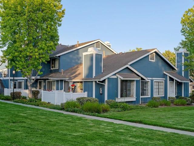 Apartment for rent in Ventura, California