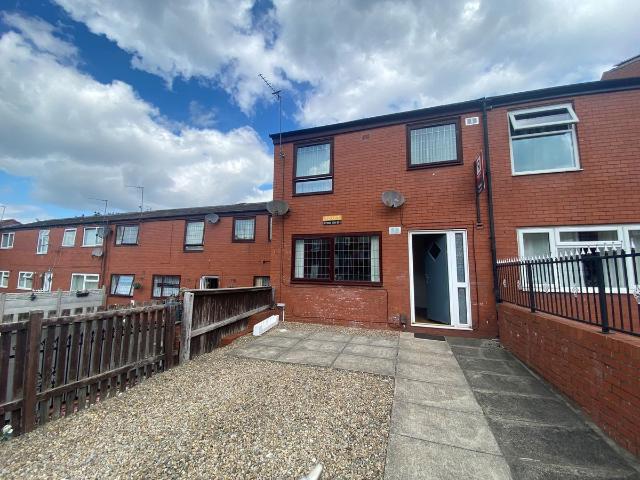 Apartment for rent in Hyde Park, West Yorkshire